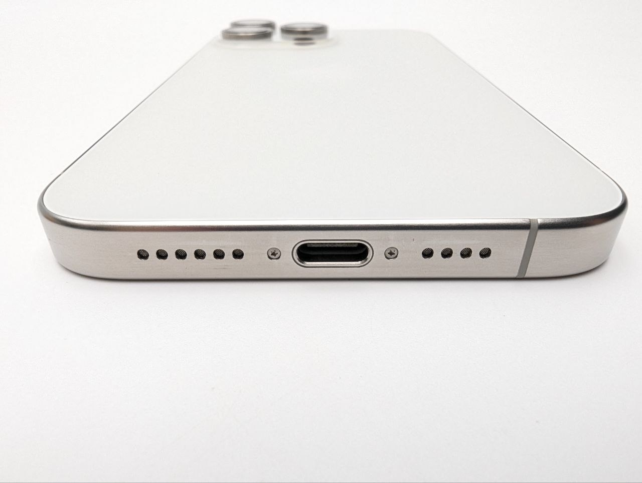 thumb Smartfon Apple iPhone 15 Pro Max 8 GB / 1 TB 5G biały|eSim (Używany)
