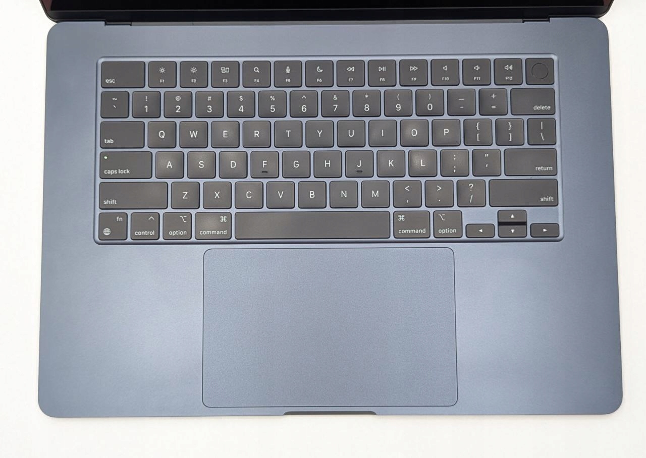 thumb Laptop Apple MacBook Air 15 M3 16 GB / 512 GB MidNight (Powystawowy)