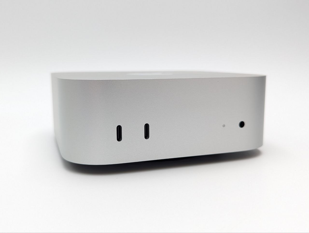 Komputer Apple Mac Mini M4 16 GB / 256 GB Srebrny OUTLET (Powystawowy)