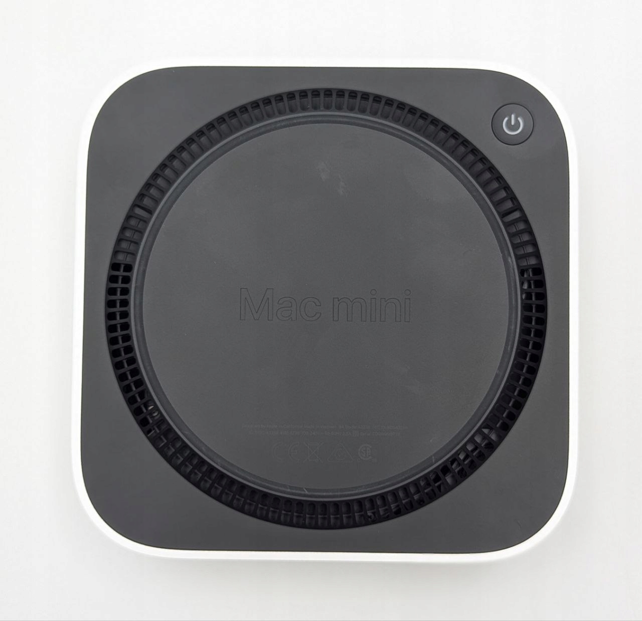 Komputer Apple Mac Mini M4 16 GB / 256 GB Srebrny OUTLET (Powystawowy)