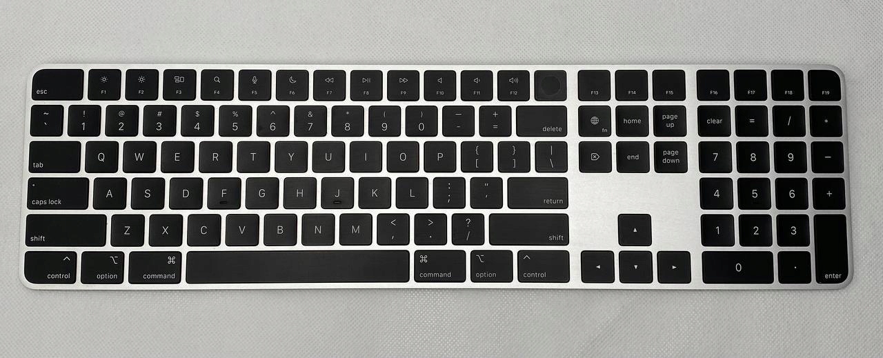 thumb Klawiatura Apple Magic Keyboard with Touch ID and Numeric Keypad US (Używany)