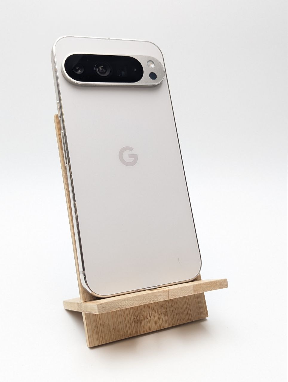 thumb Smartfon Google Pixel 9 Pro XL 16 GB/256 GB 5G Porcelanowy (Używany)