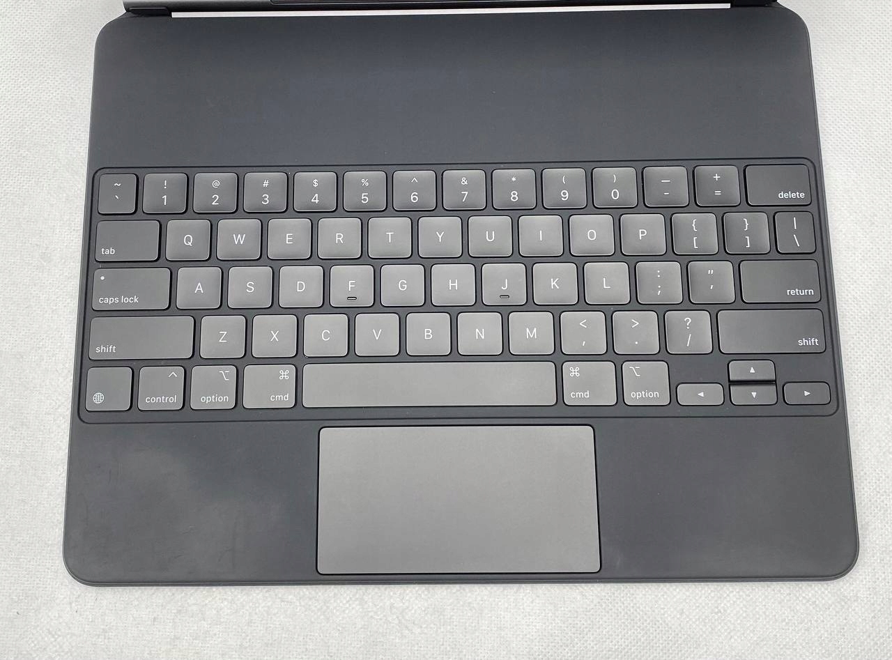 thumb Klawiatura Apple do iPad Pro 12.9 iPad Air 13 M2 M3 Magic Keyboard USA (Powystawowy)