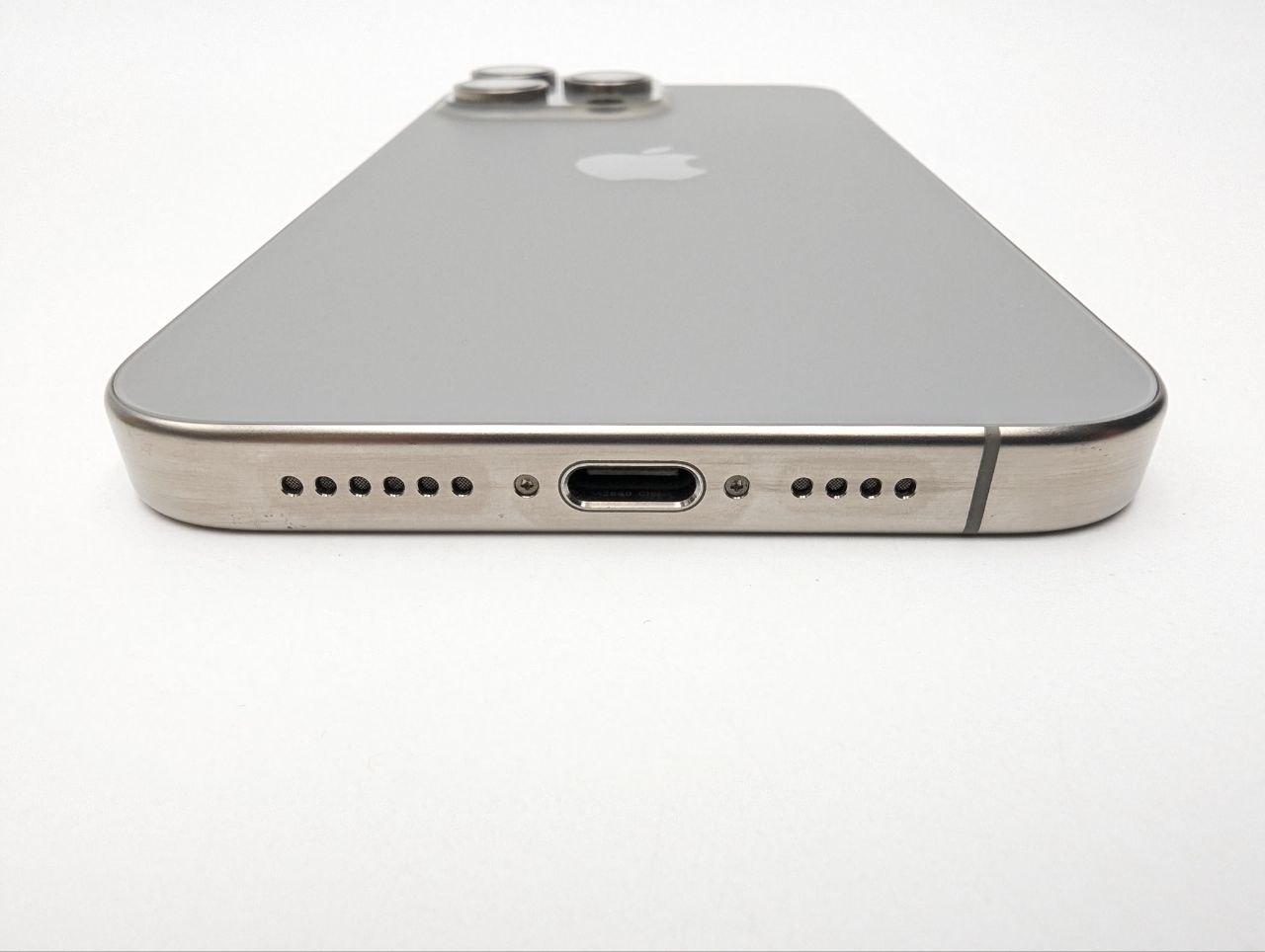 thumb Smartfon Apple iPhone 15 Pro Max 8 GB / 256 GB 5G szary|eSim| bateria 100% (Powystawowy)