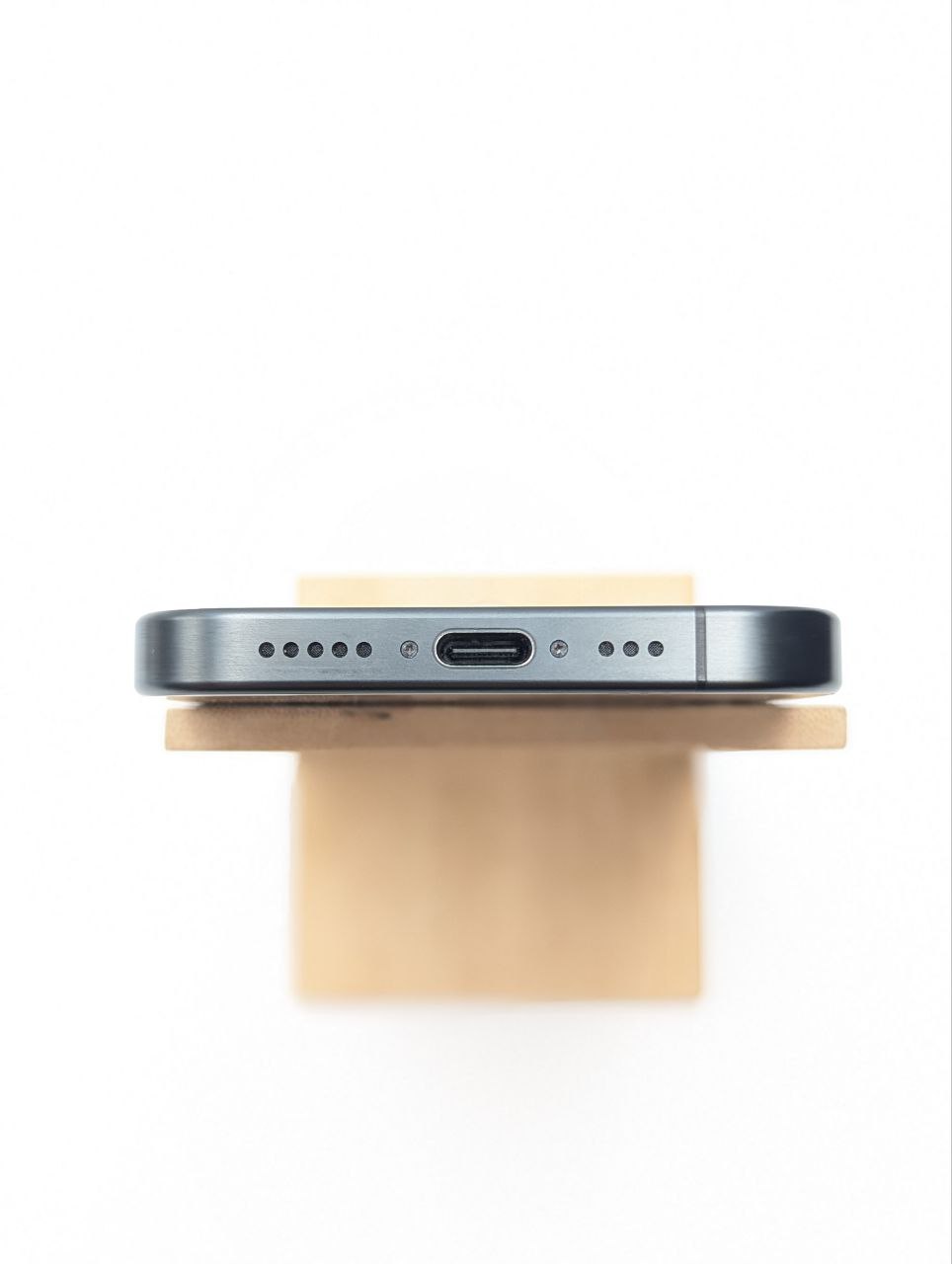 thumb Smartfon Apple iPhone 15 Pro 8 GB / 128 GB czarny|eSim (Powystawowy)