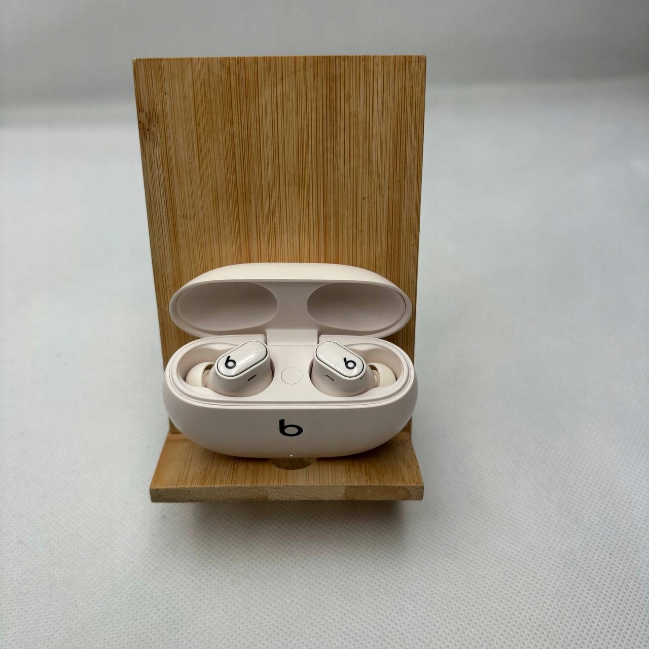 thumb Słuchawki bezprzewodowe dokanałowe Apple Beats Studio Buds + Kość słoniowa (Powystawowy)