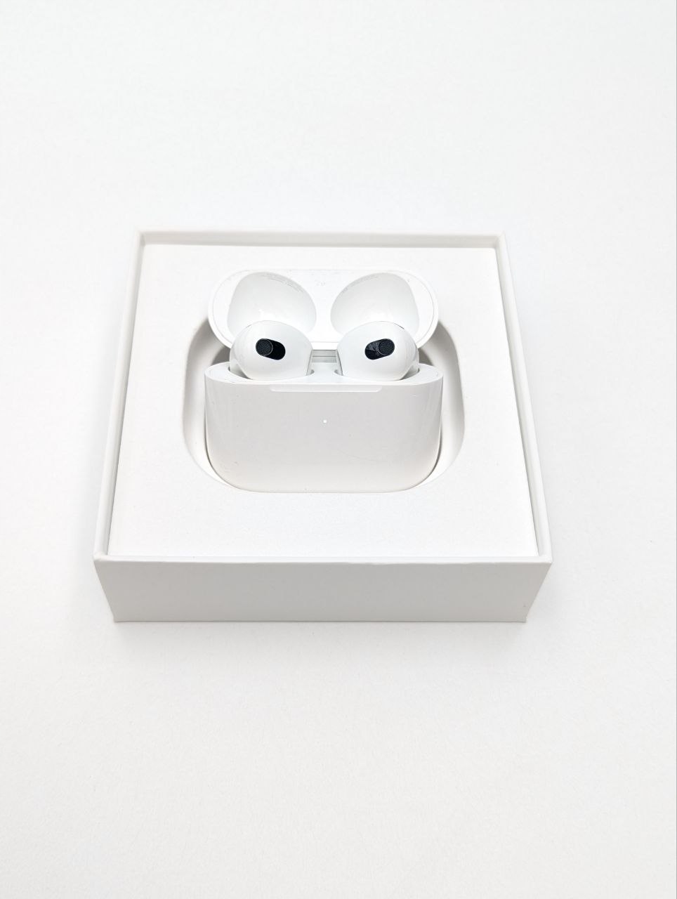 thumb Słuchawki bezprzewodowe douszne Apple AirPods 3. generacji (Używany)