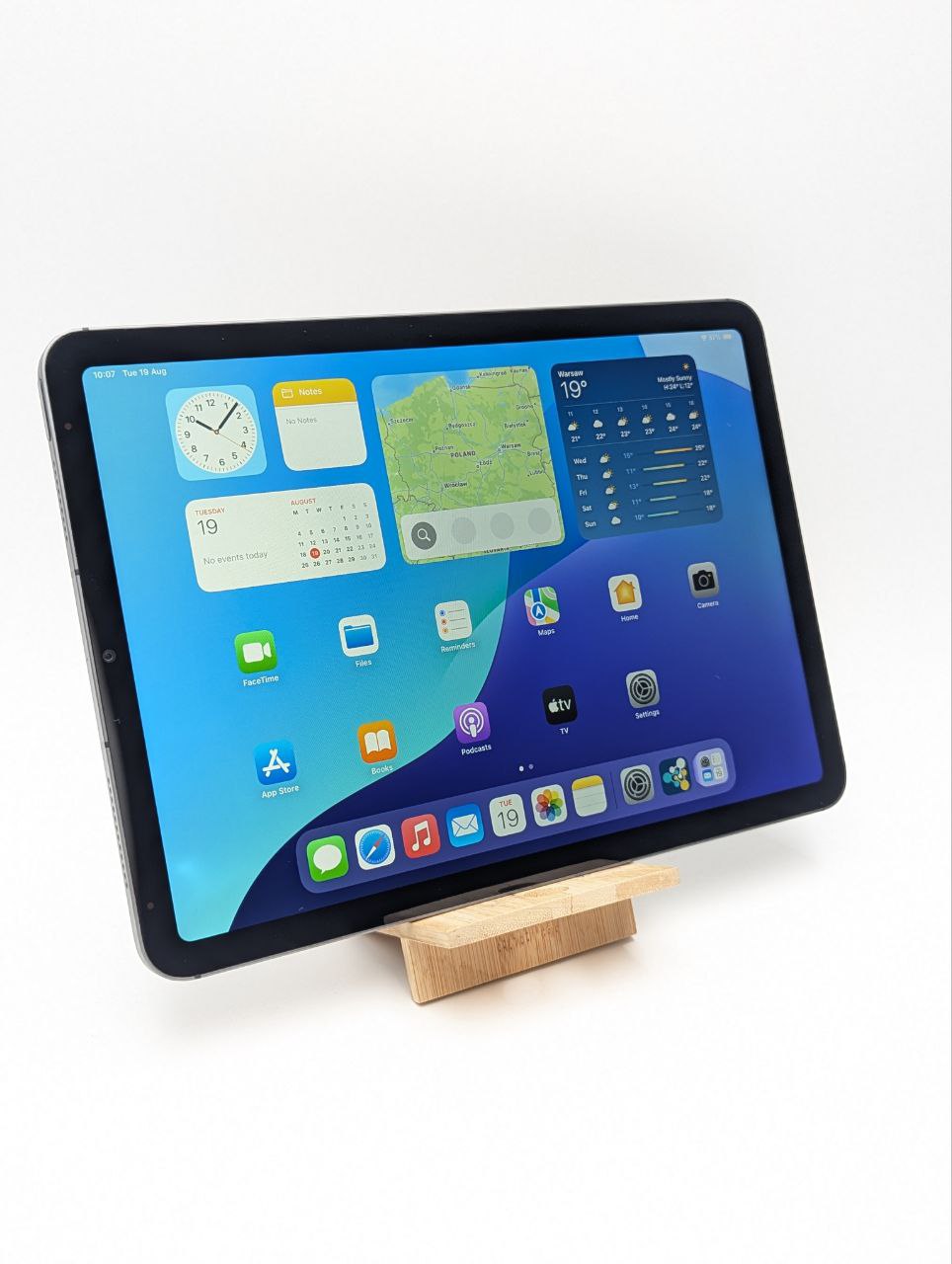 thumb Tablet Apple iPad Air 10,9 (5 gen.) 8GB/256GB Wi-Fi + LTE Gwiezdna szarość (Powystawowy)