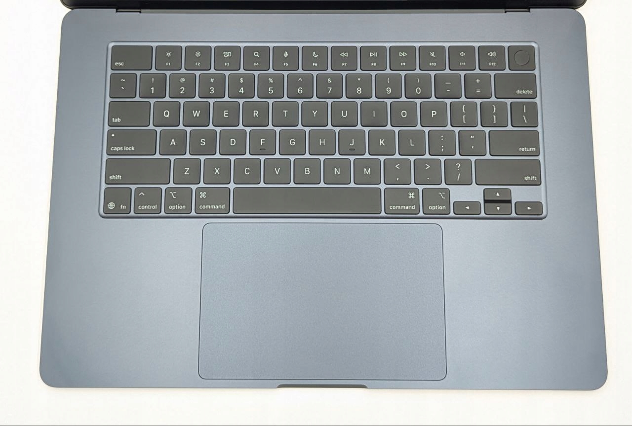 thumb Apple MacBook Air 15,3" M4 16GB / 256GB Północ|OUTLET (Powystawowy)