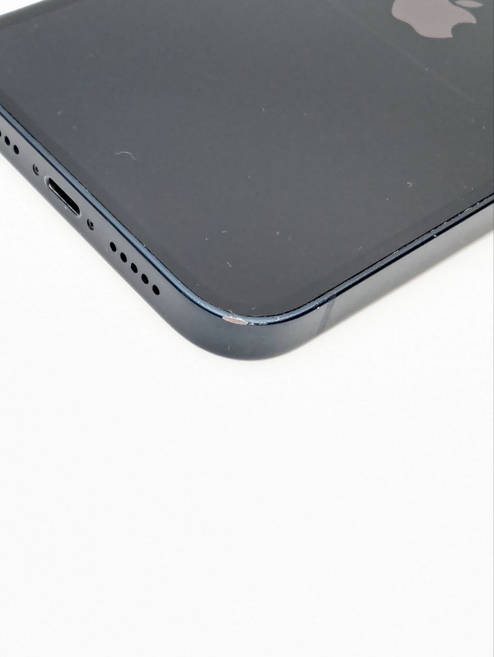 thumb Apple iPhone 13 128 GB 5G czarny (Używany)