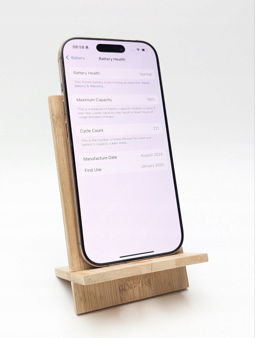 thumb Apple iPhone 16 Pro 128 GB 5G złoty (Powystawowy)