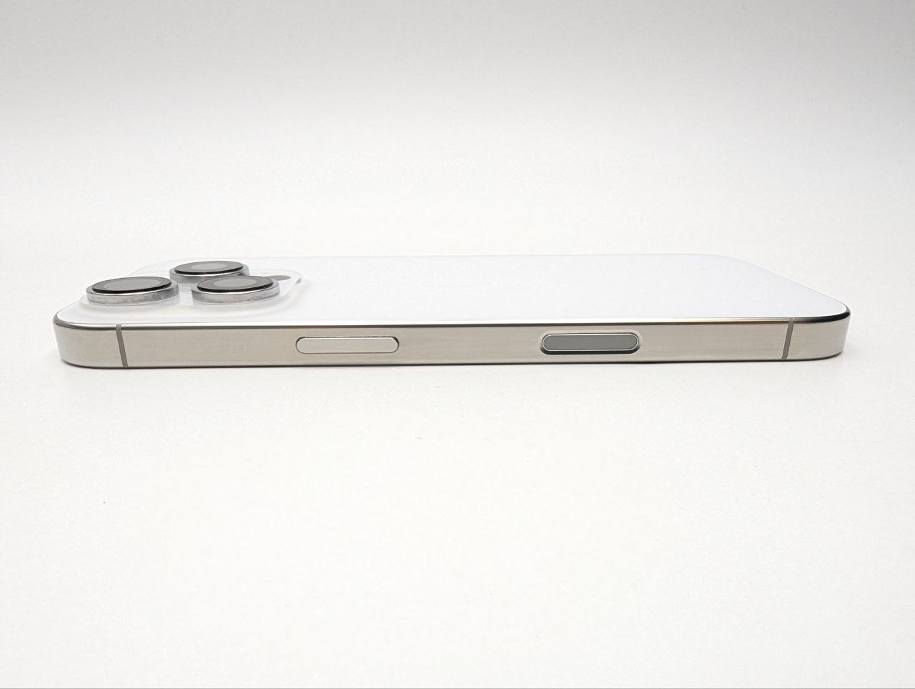 thumb Apple iPhone 16 Pro 256 GB 5G biały (Powystawowy)
