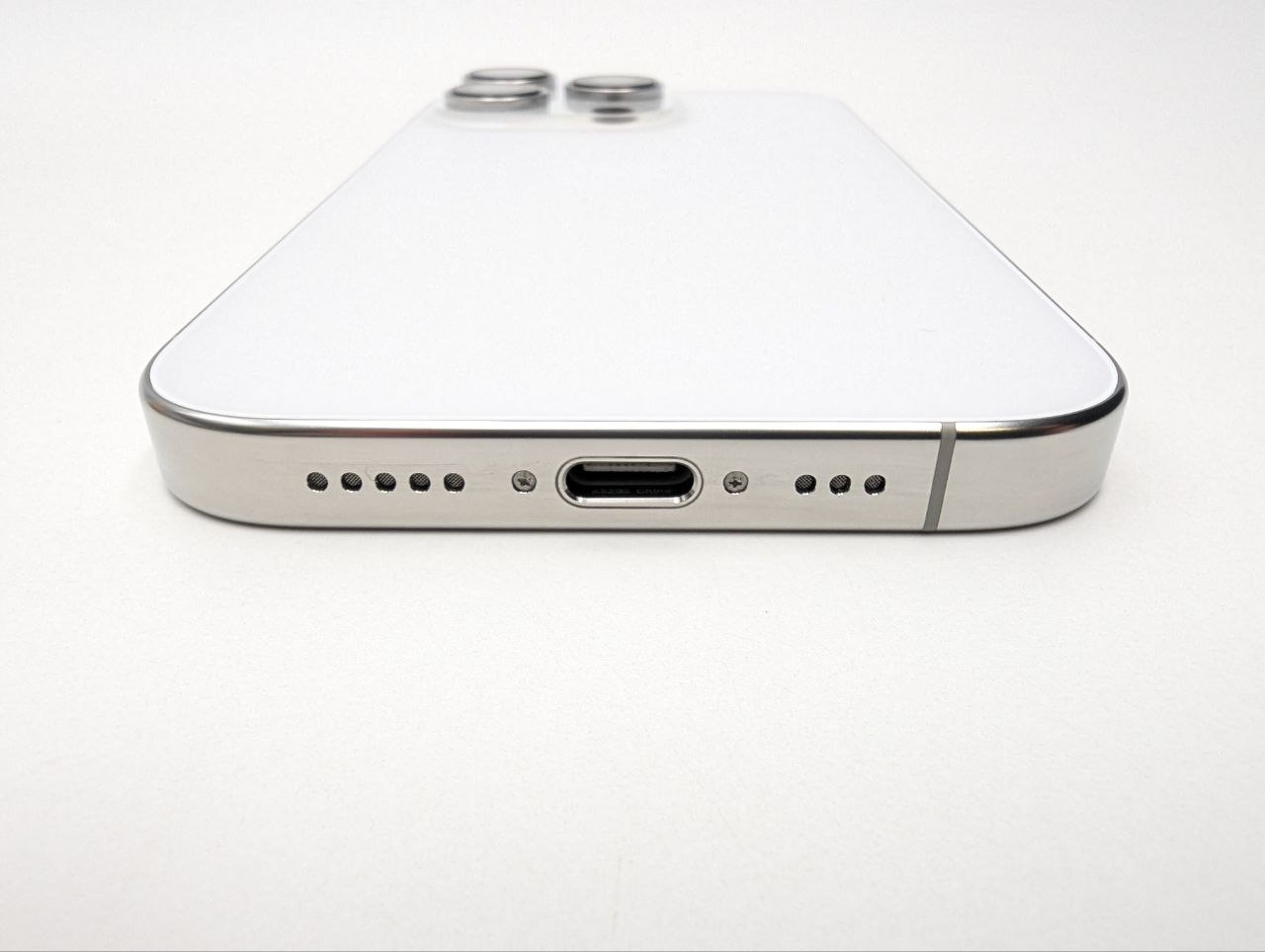 thumb Apple iPhone 16 Pro 256 GB 5G biały (Powystawowy)