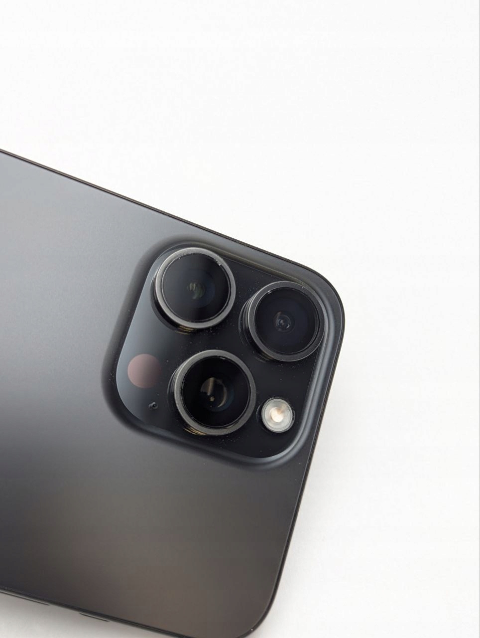 thumb Apple iPhone 15 Pro Max 256GB Czarny | eSim | bateria 100% (Powystawowy)