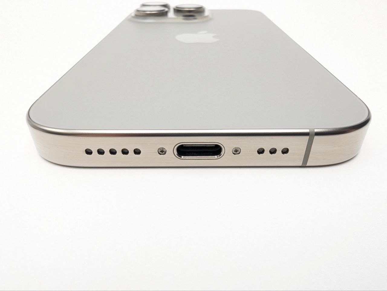 thumb Apple iPhone 16 Pro 128GB Tytan naturalny (Powystawowy)