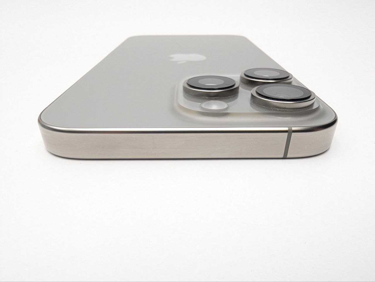Apple iPhone 16 Pro Max 256 GB Tytan naturalny| bateria 100% (Powystawowy)