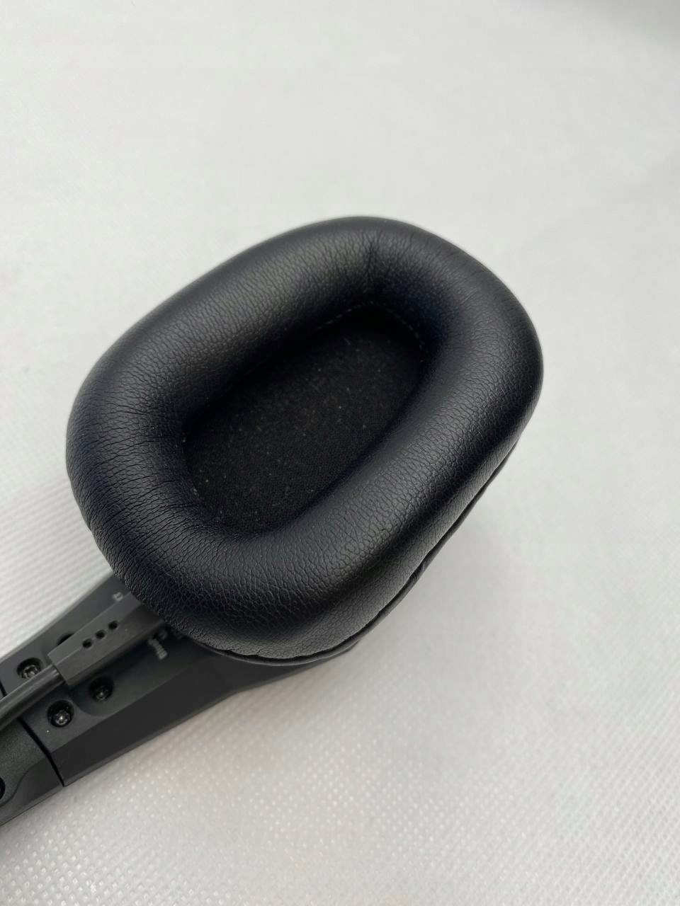 thumb Sterowany głosem zestaw słuchawkowy Bluetooth BlueParrott B550-XT (Używany)