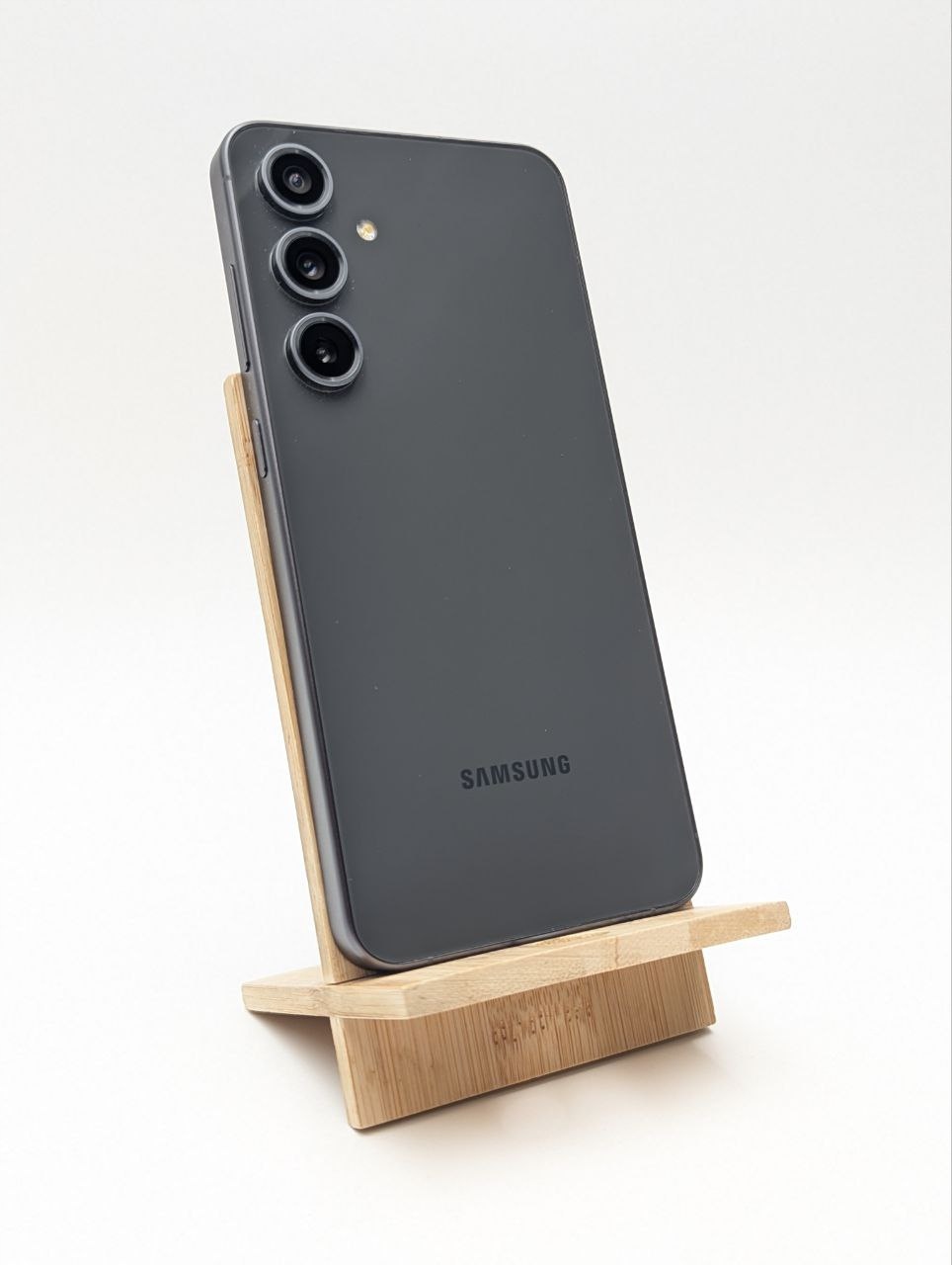 Smartfon Samsung Galaxy S24 FE 8 GB / 128 GB 5G czarny OUTLET (Powystawowy)