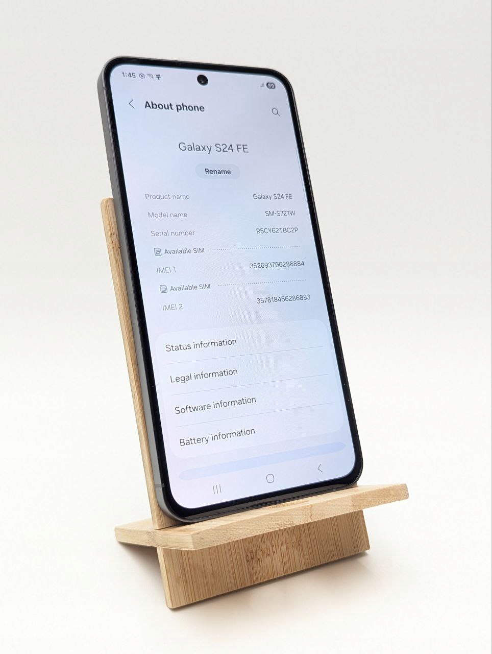 Smartfon Samsung Galaxy S24 FE 8 GB / 128 GB 5G czarny OUTLET (Powystawowy)