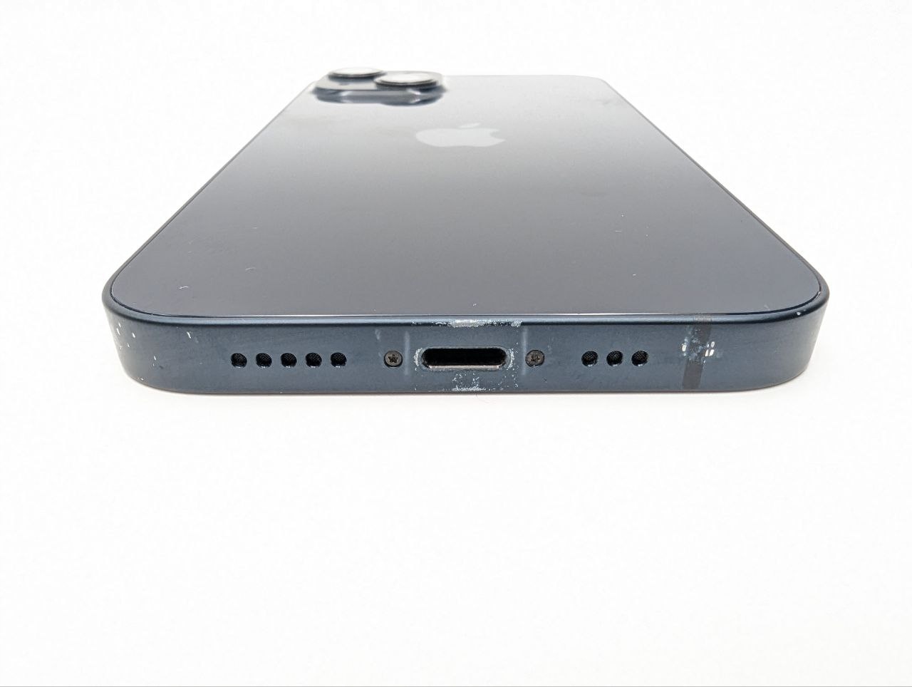 Smartfon Apple iPhone 13 4 GB / 128 GB 5G czarny (Używany)