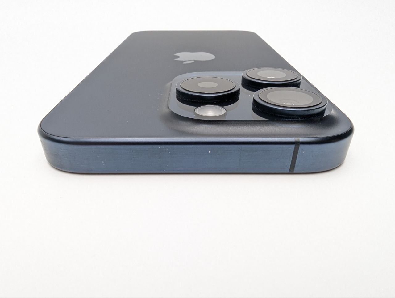 thumb Smartfon Apple iPhone 15 Pro 8 GB / 128 GB 5G niebieski|eSim |bateria 100% (Powystawowy)