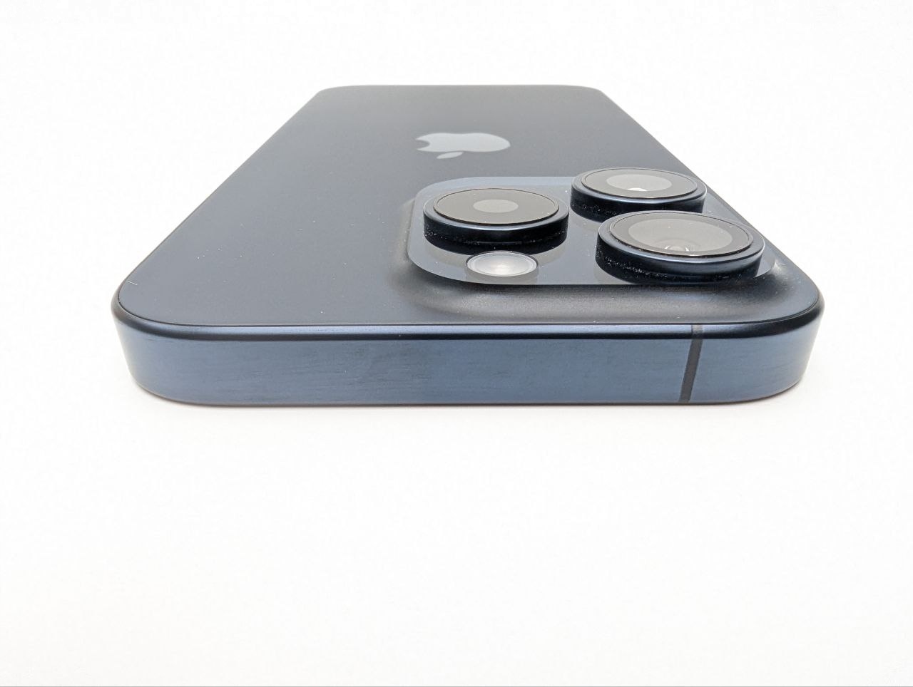 thumb Smartfon Apple iPhone 15 Pro 8 GB / 128 GB 5G niebieski |eSim| bateria 100% (Powystawowy)