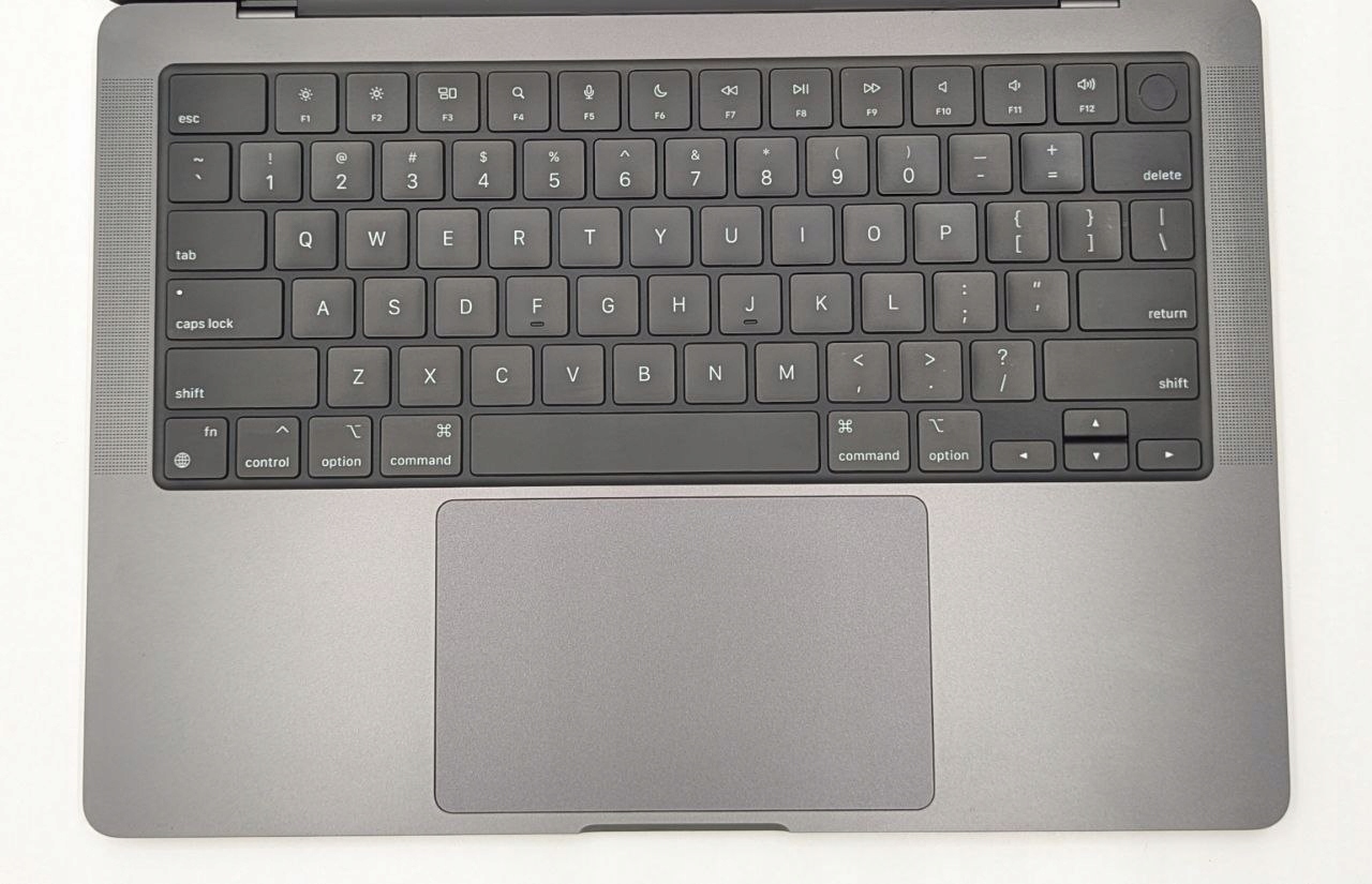 thumb Apple MacBook Pro 14,2" M3 Pro 18GB / 1TB Czarny (Powystawowy)