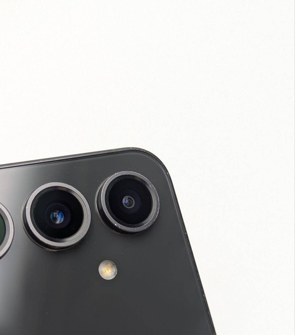 thumb Samsung Galaxy S24 FE 128GB Czarny (Powystawowy)