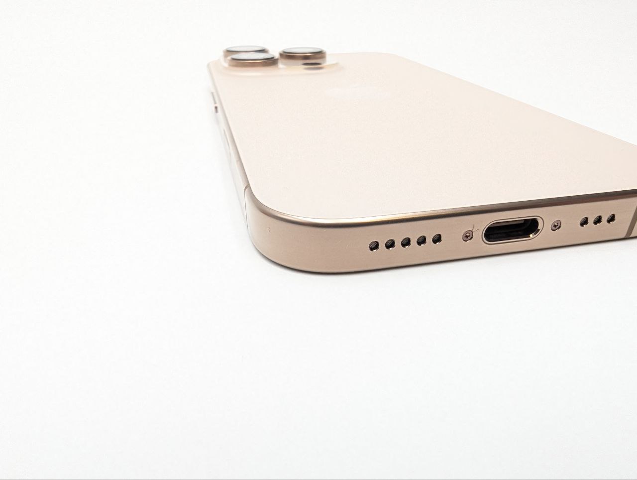 thumb Apple iPhone 16 Pro 128GB Tytan pustynny| eSim | bateria 100% (Powystawowy)