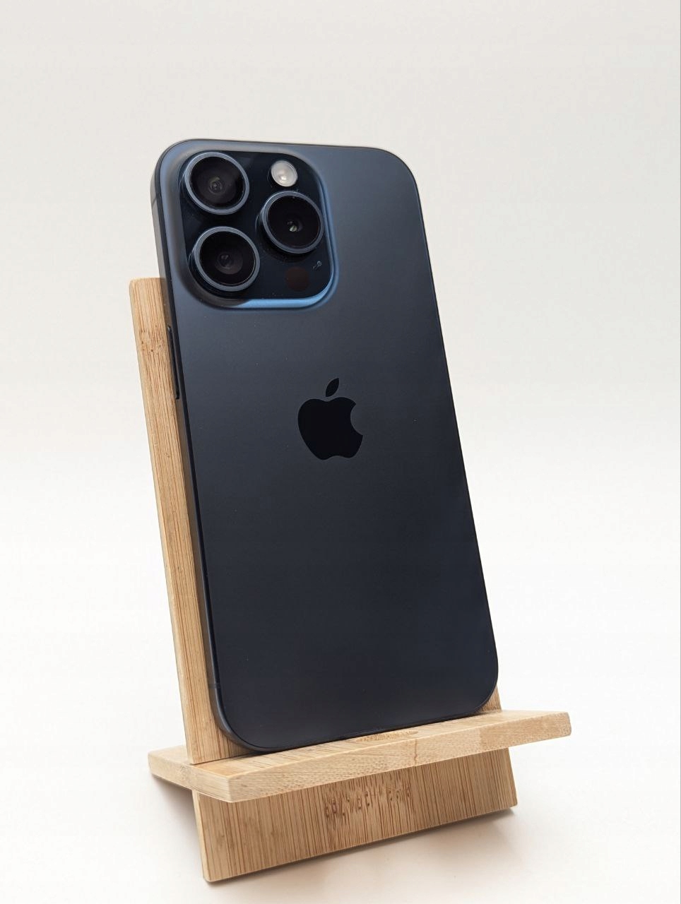 thumb Apple iPhone 15 Pro 256GB niebieski | bateria 100% (Powystawowy)