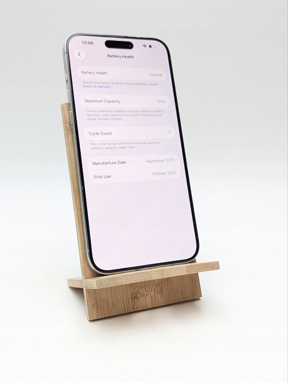 thumb Apple iPhone 15 Pro Max 256GB Biały| eSim | bateria 100% (Powystawowy)