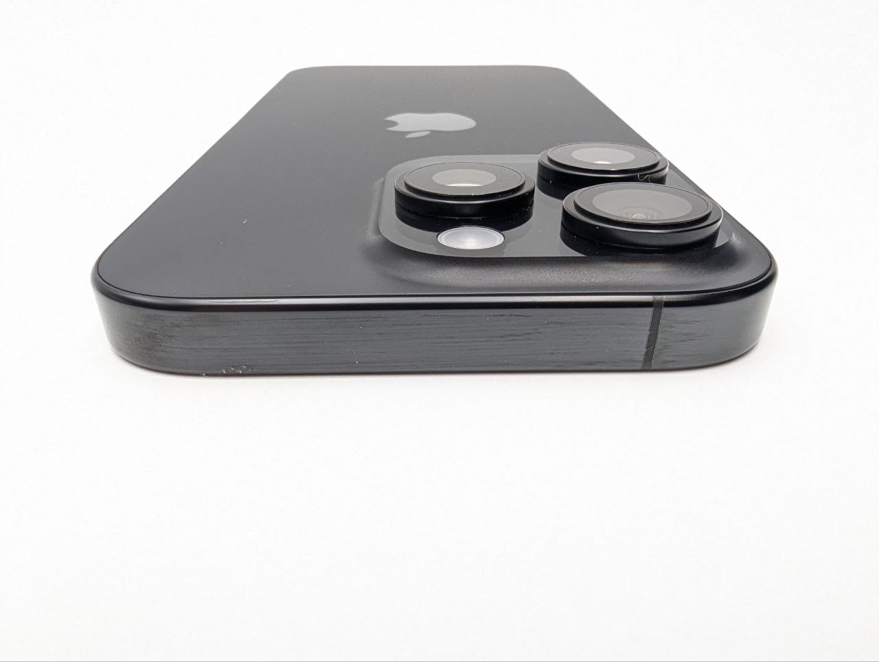 thumb Apple iPhone 16 Pro 128GB Tytan Czarny| bateria 100% (Powystawowy)