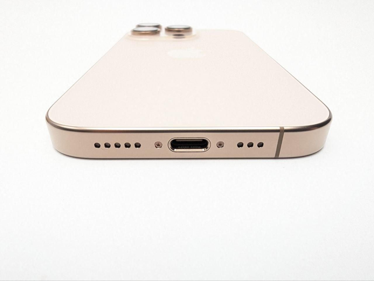 thumb Apple iPhone 16 Pro 128GB Tytan Pustynny | bateria 100% | Jak Nowy (Powystawowy)