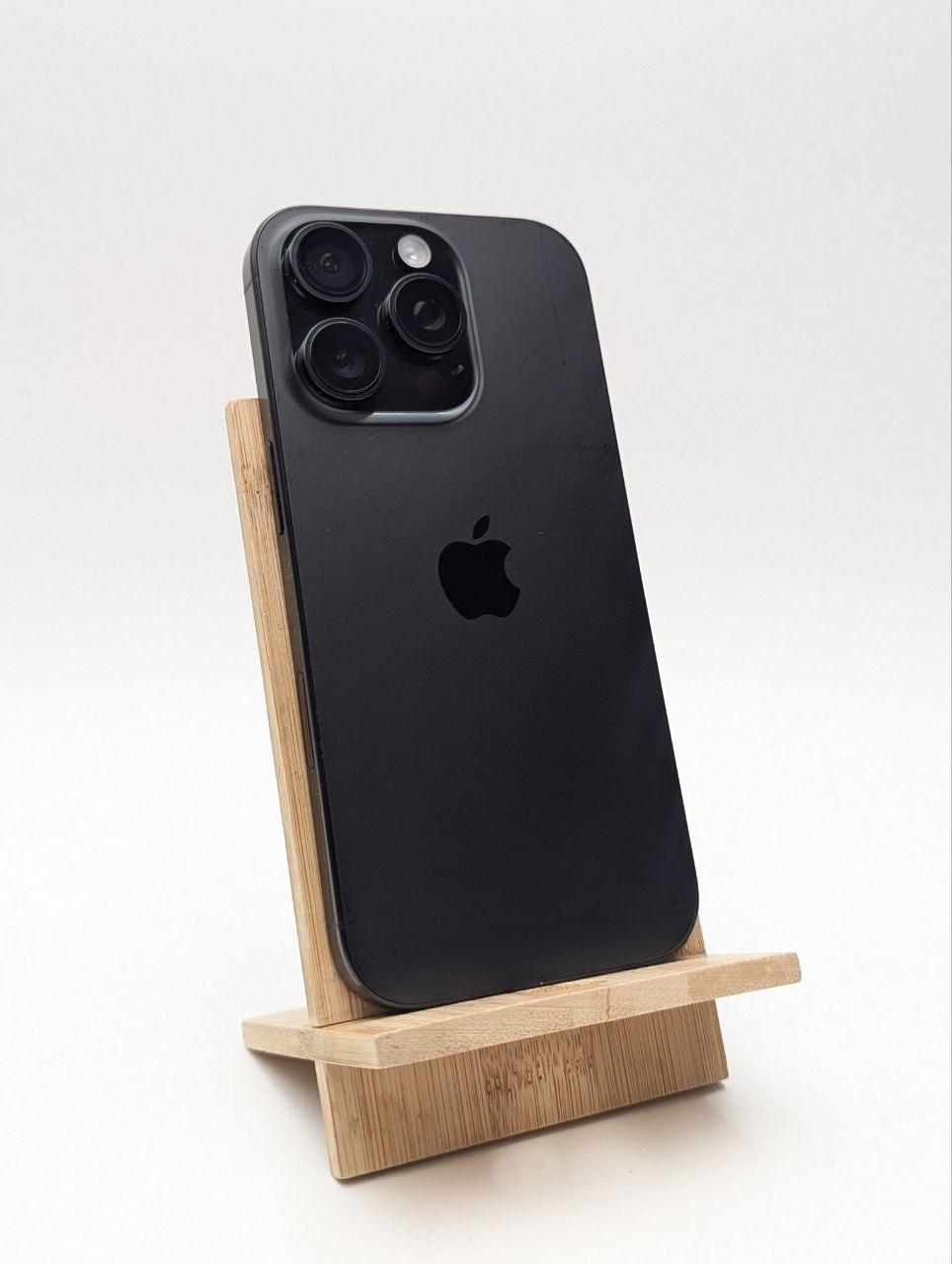 thumb Apple iPhone 16 Pro 128GB Tytan Czarny| eSim (Używany)