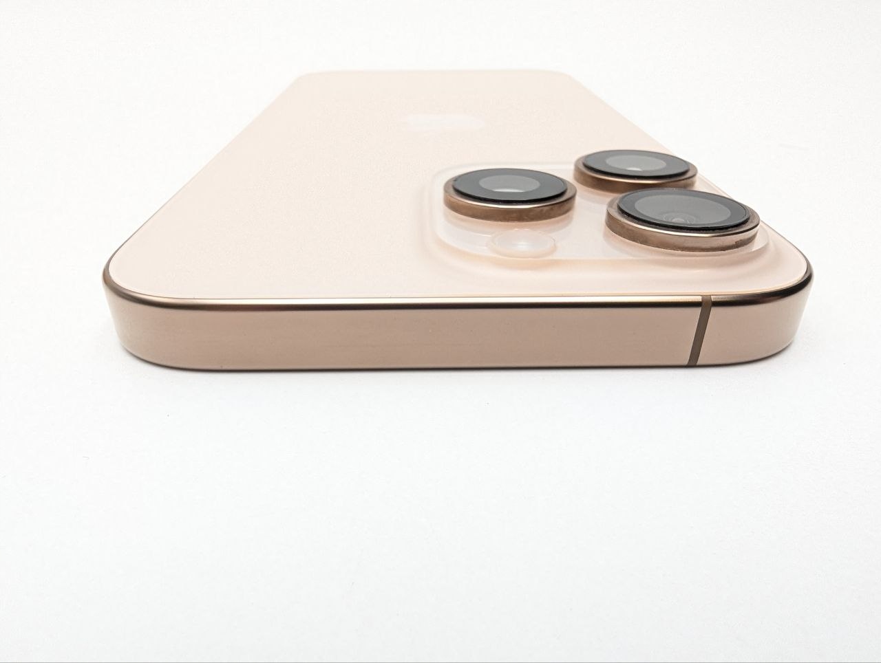 thumb Apple iPhone 16 Pro Max 256 GB Tytan pustynny (Używany)