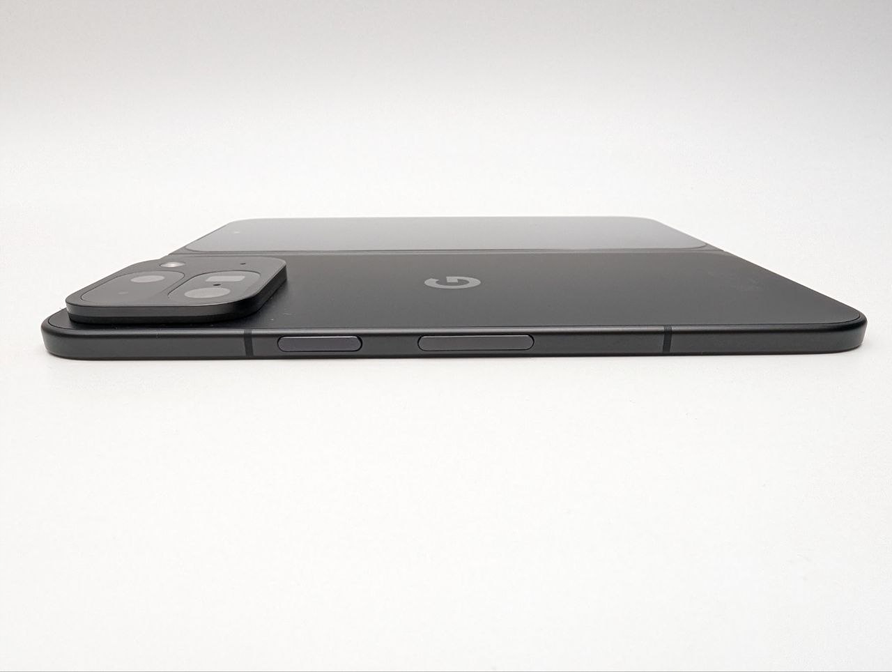 thumb Google Pixel 9 Pro Fold 256GB Czarny (Powystawowy)