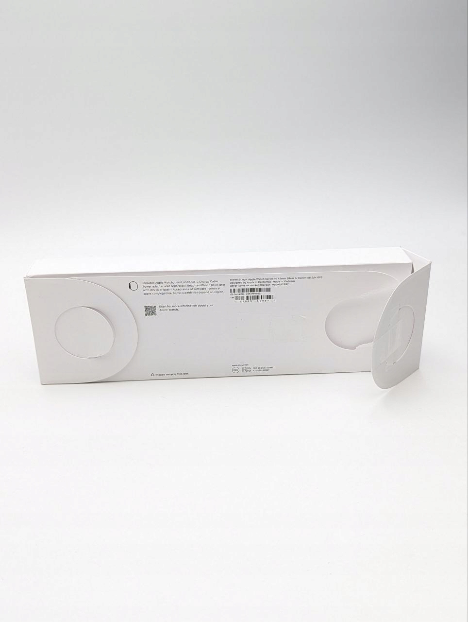 Smartwatch Apple Watch Series 10 GPS 42 mm srebrny z paskiem S/M (Nowy z defektem)