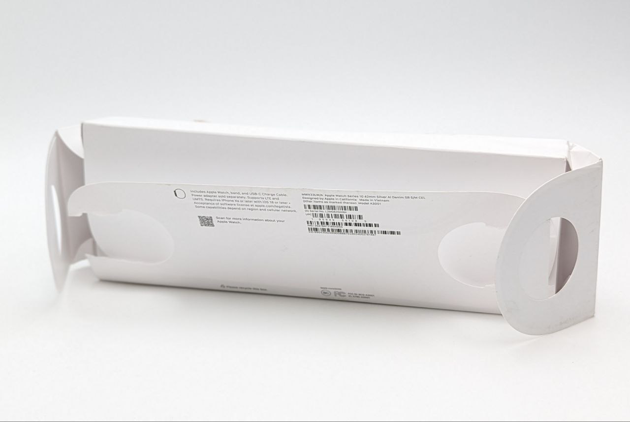 thumb Smartwatch Apple Watch Series 10 GPS + Cellular 42 mm srebrny z paskiem S/M (Nowy z defektem)