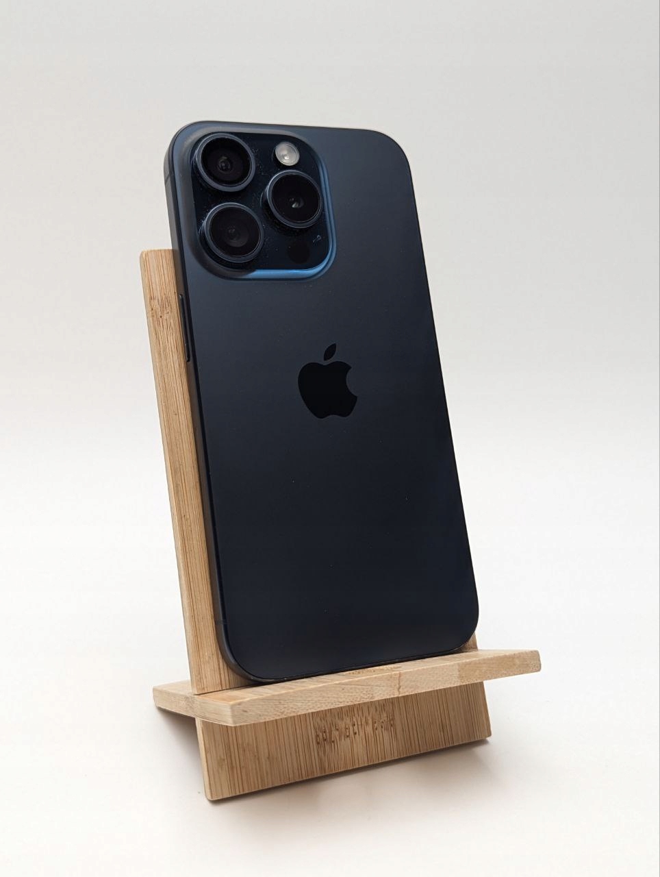 thumb Apple iPhone 15 Pro 128GB Niebieski | eSim | bateria 100% (Powystawowy)