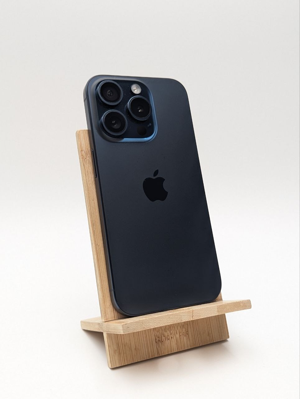 thumb Apple iPhone 15 Pro 256GB niebieski | eSim | bateria 100% (Powystawowy)