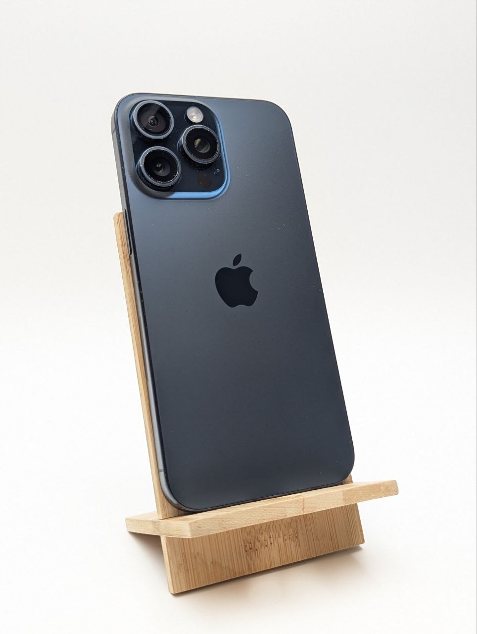 thumb Smartfon Apple iPhone 15 Pro Max 8 GB/256 GB 5G niebieski|eSim|bateria 100% (Używany)