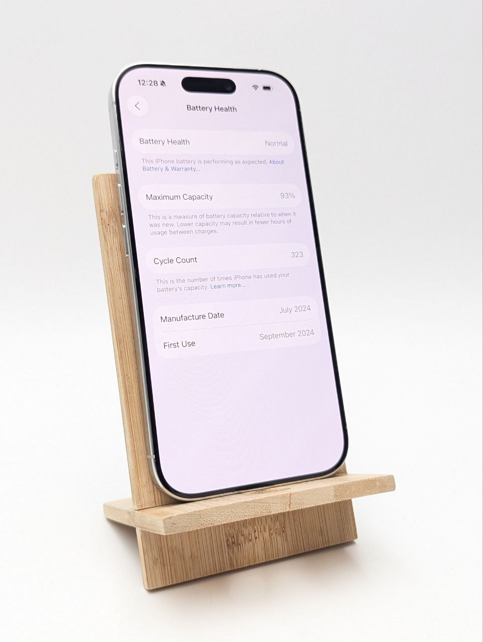 Apple iPhone 16 Pro 128GB Tytan biały| eSim (Powystawowy)