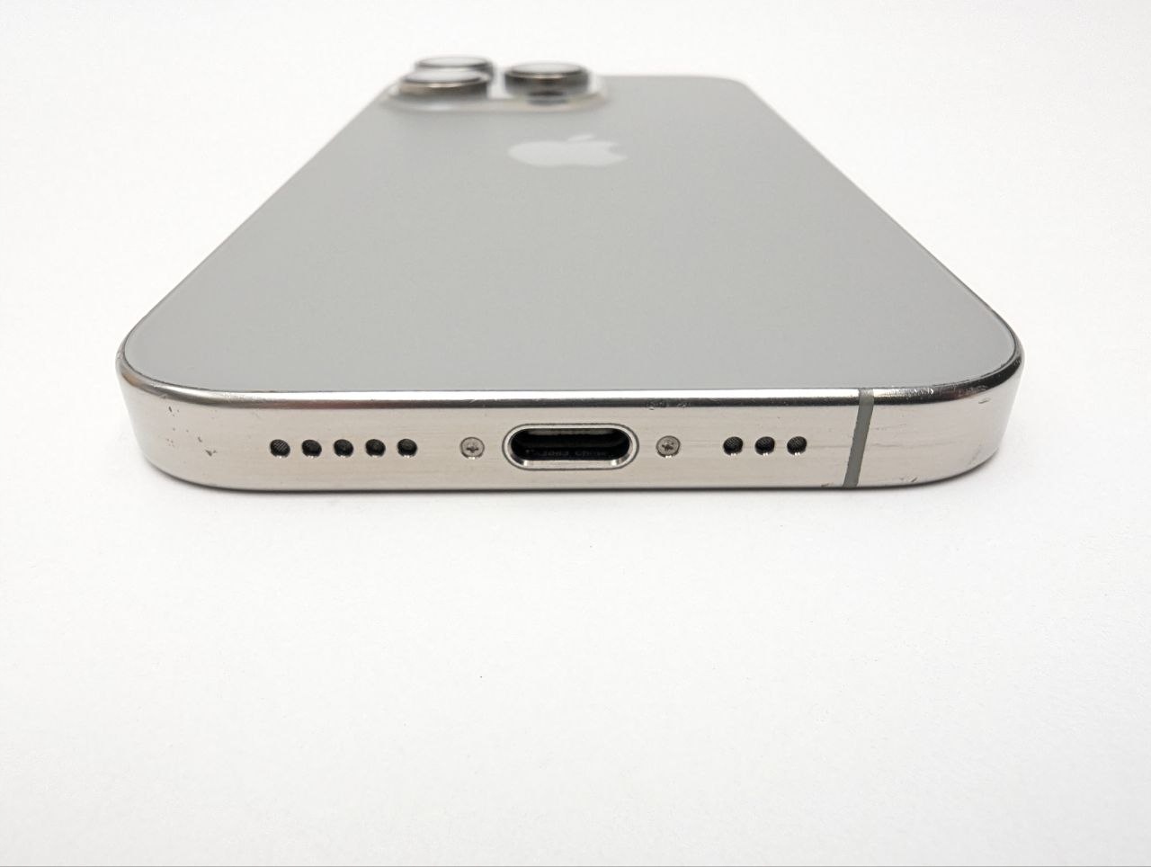 thumb Apple iPhone 16 Pro 256 GB Tytan naturalny| eSim (Używany)