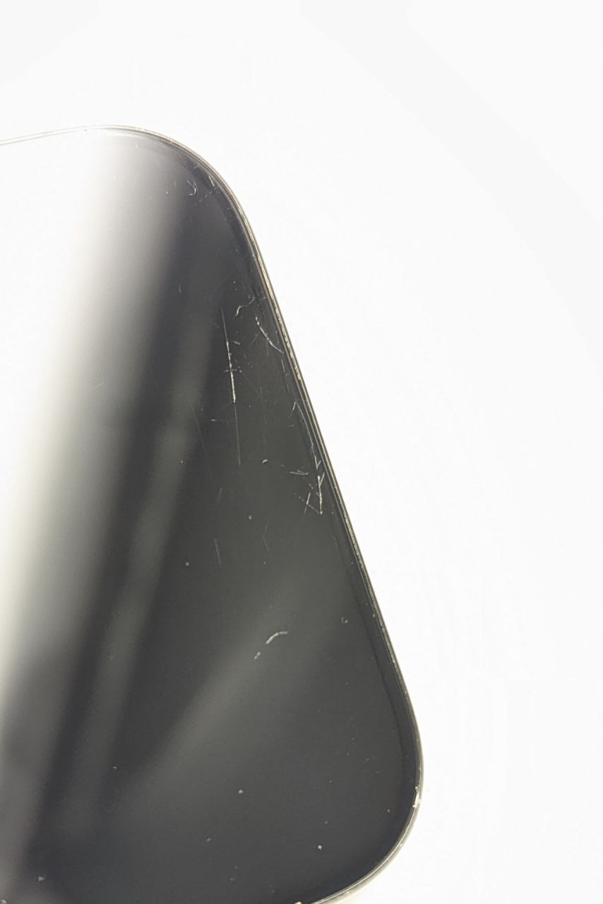 thumb Apple iPhone 16 Pro 256GB Tytan Czarny (Używany)