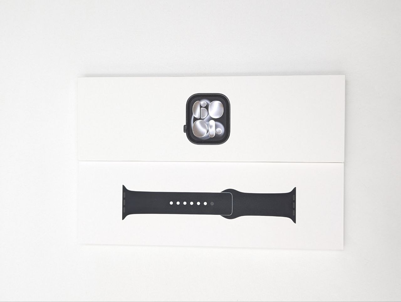 thumb Apple Watch Series 11 GPS 42mm onyks z paskiem S/M|NOWY (Powystawowy)