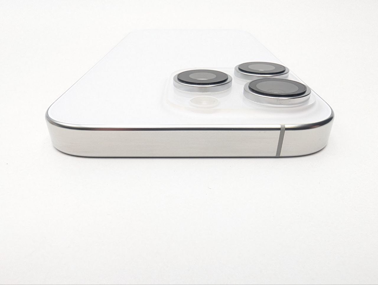 thumb Apple iPhone 16 Pro 128 GB Tytan biały| eSim | bateria 100% (Powystawowy)