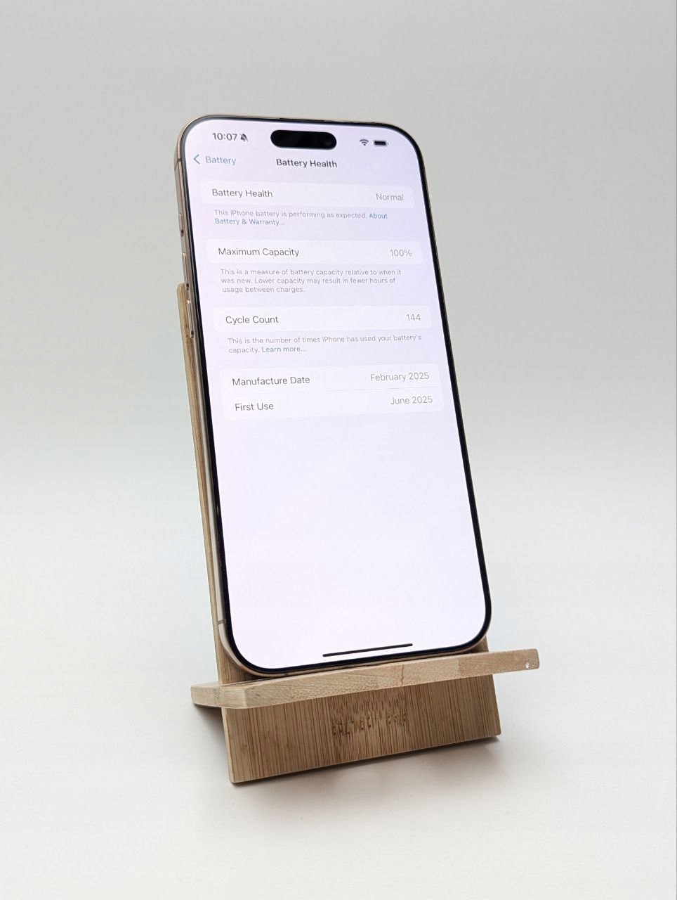 Apple iPhone 16 Pro Max 1 TB Tytan pustynny| eSim | bateria 100% (Powystawowy)