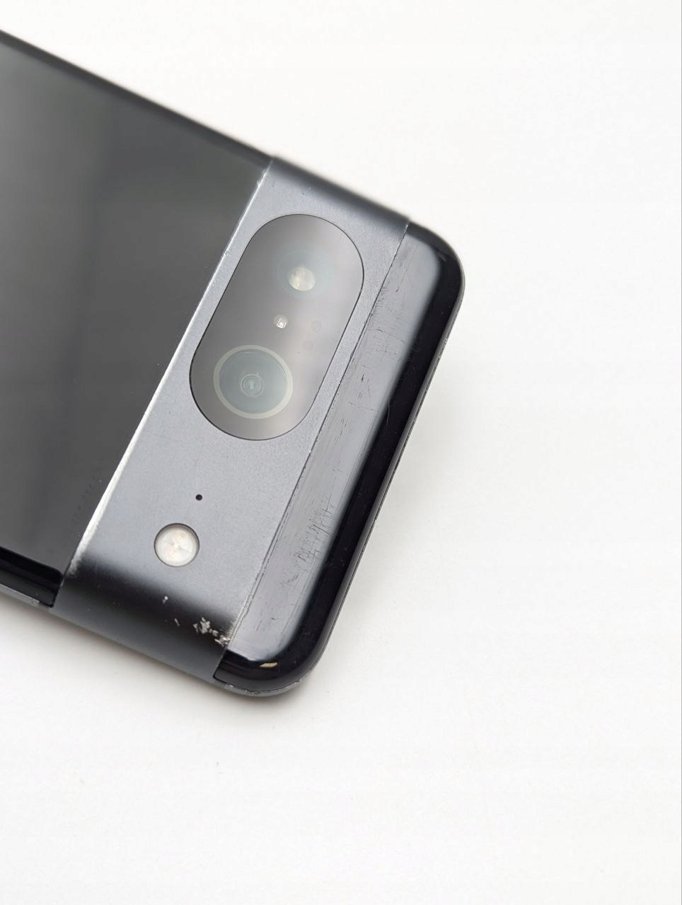 Google Pixel 8 128GB Czarny (Powystawowy)