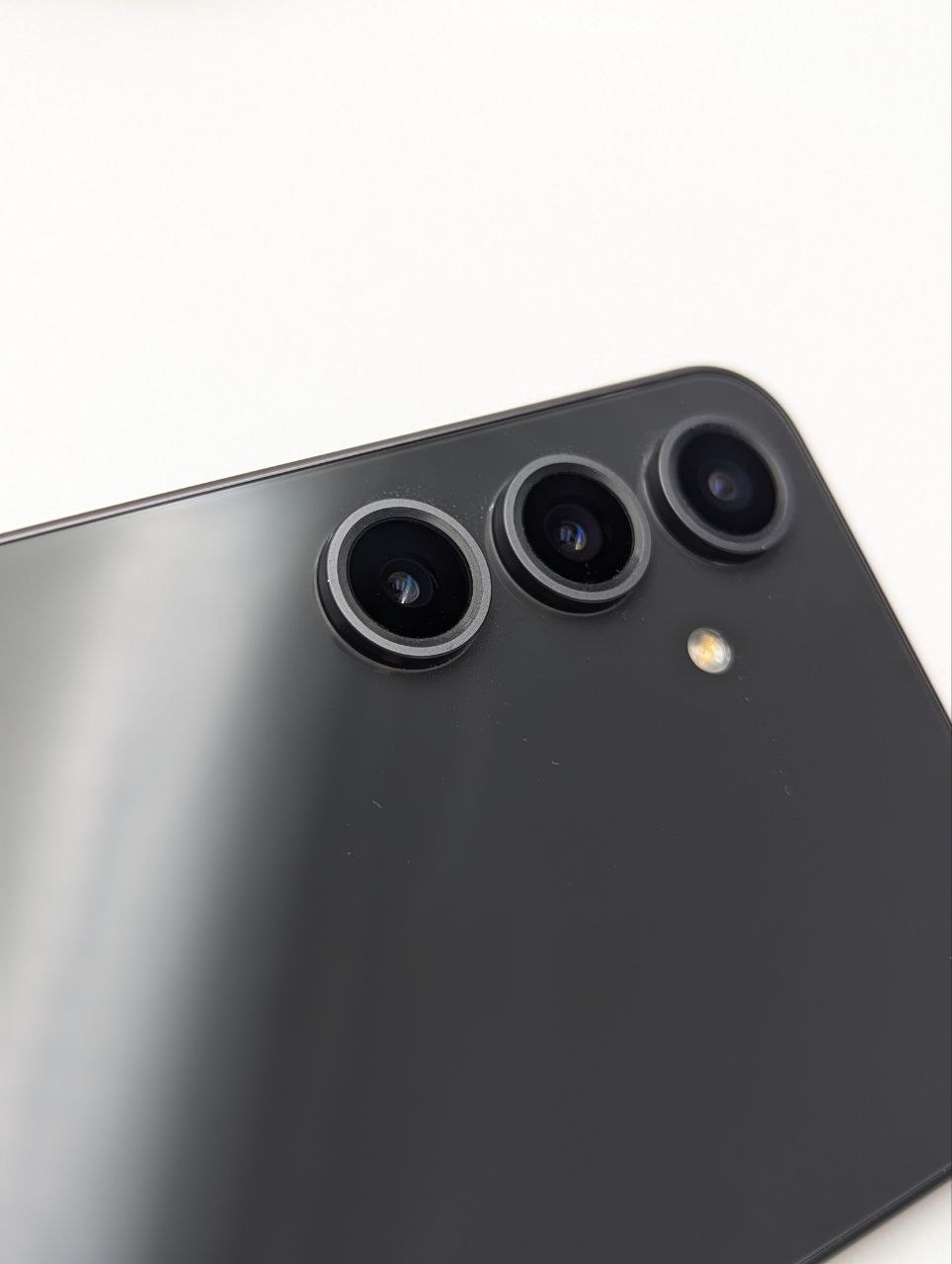 thumb Samsung Galaxy S24 FE 128GB Czarny (Powystawowy)