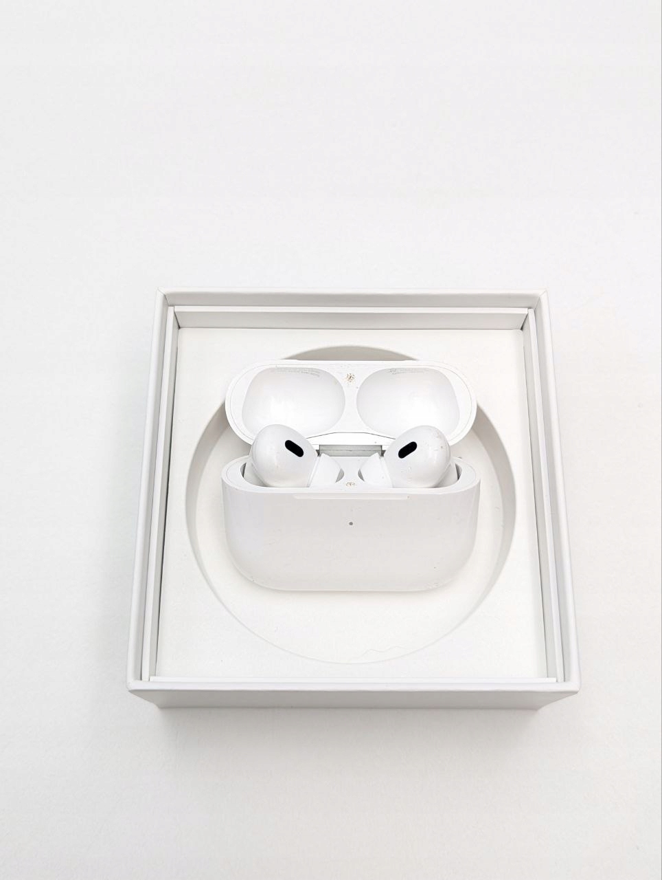 thumb Słuchawki bezprzewodowe dokanałowe Apple AirPods Pro 2 gen. lightning (Używany)